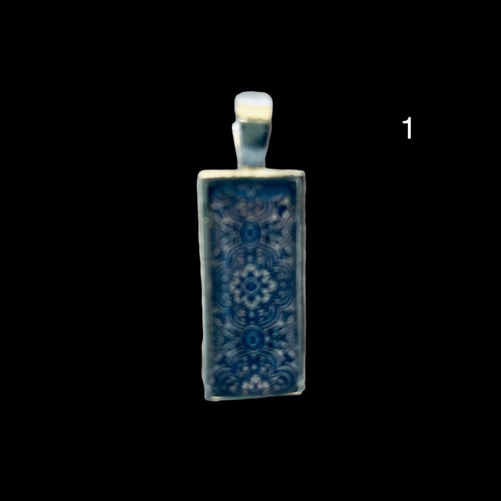 HANDCRAFTED BOHO PENDANT 2/$15‎